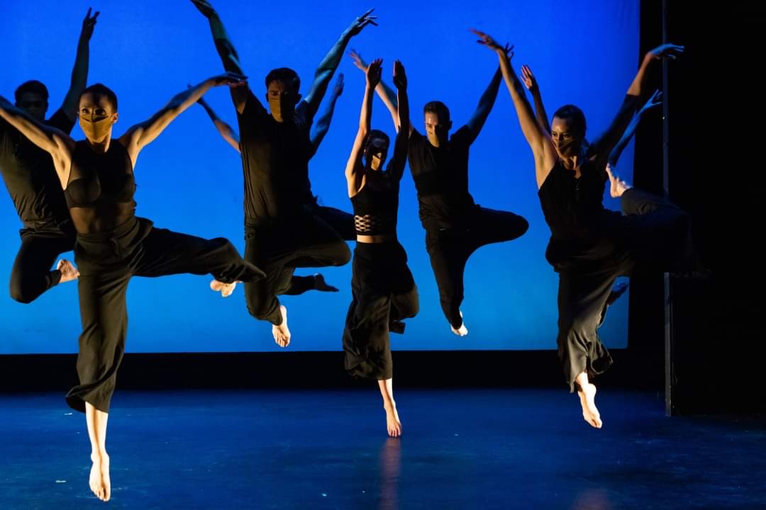 Esibizione di danza all'Accademia Arte Arzachena