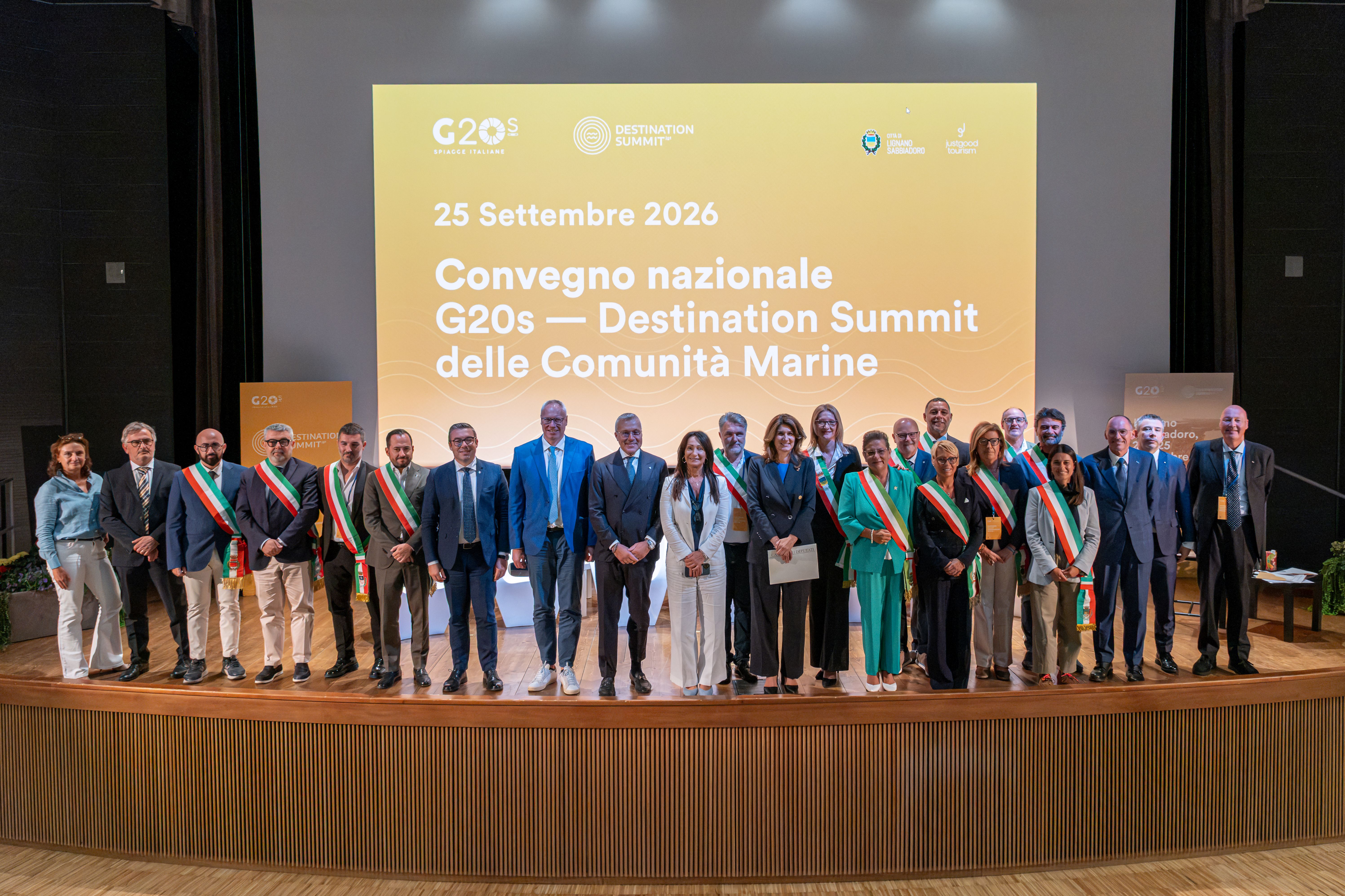 Convegno nazionale con sindaci e delegati al IX Destination Summit del G20Spiagge a Lignano Sabbiadoro