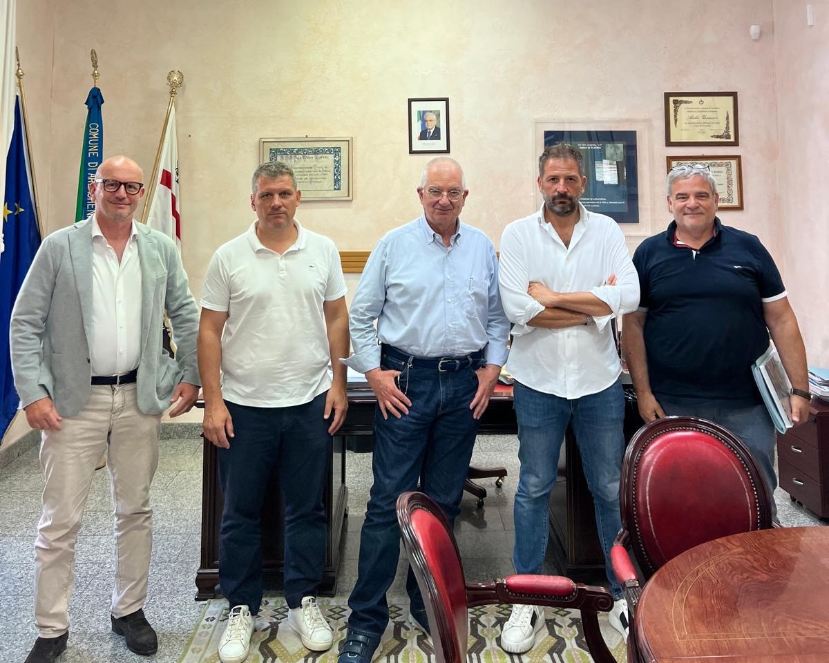 Incontro a Palazzo Ruzittu con i vertici di Abbanoa