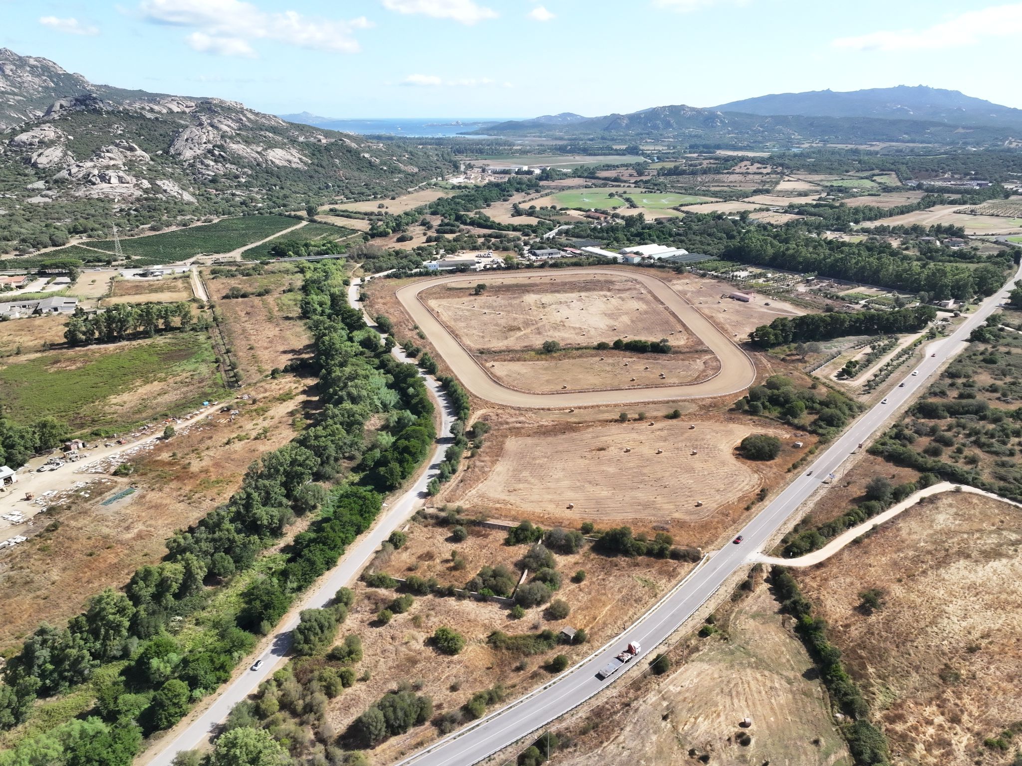 Veduta aerea galoppatoio comunale Arzachena