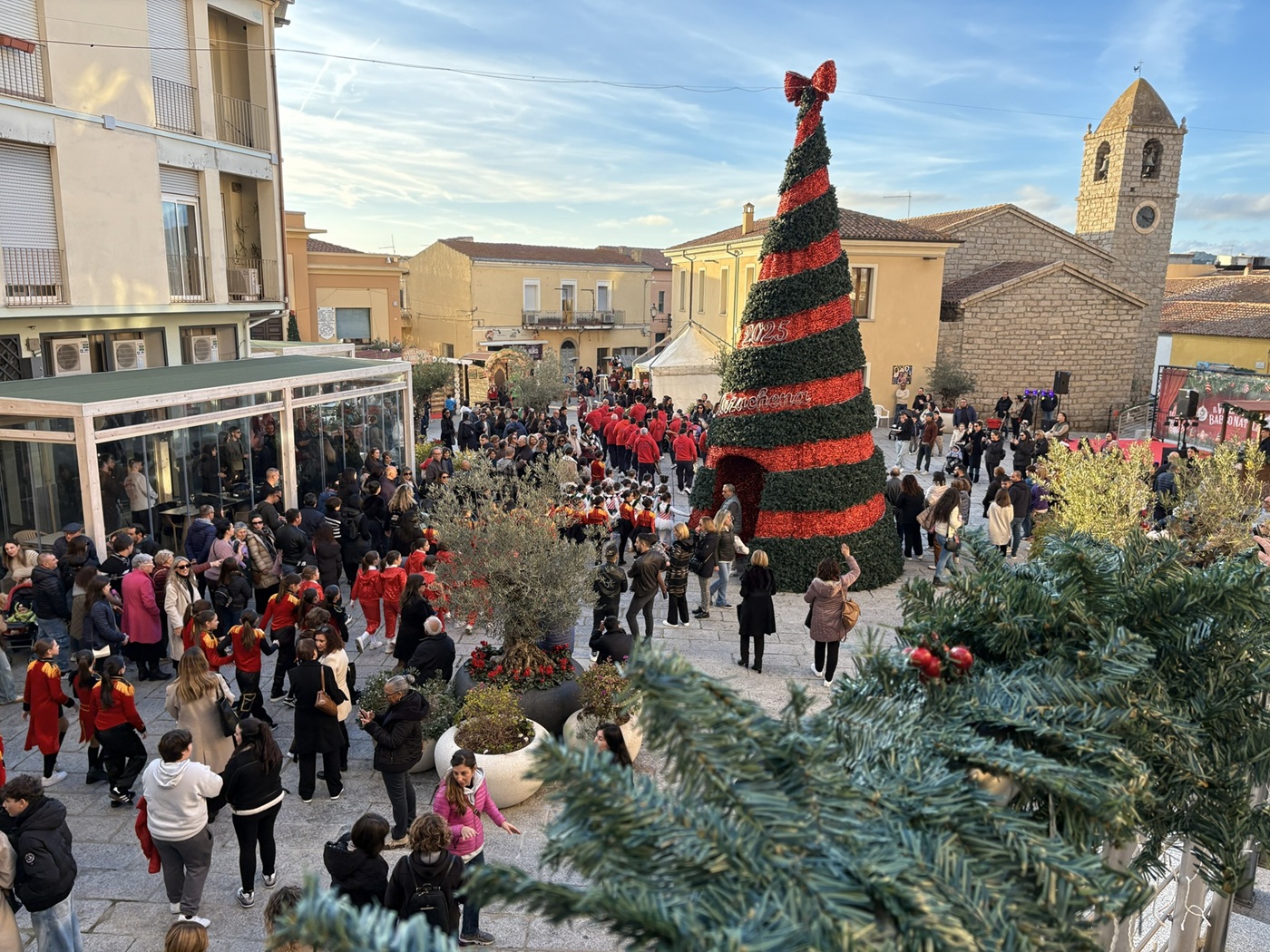 festa in piazza Risorgimento per il Natale 2025