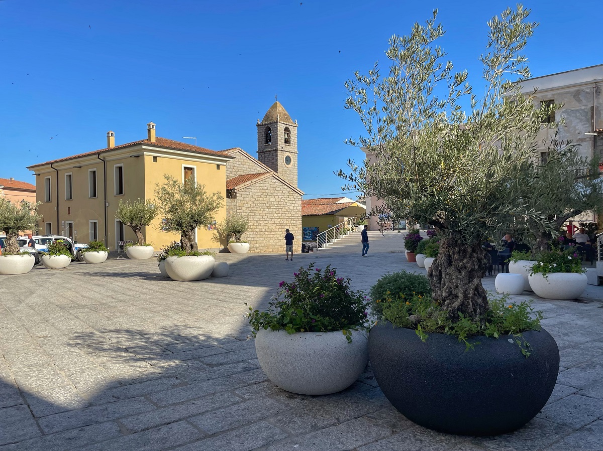 uno scorcio del centro storico di Arzachena