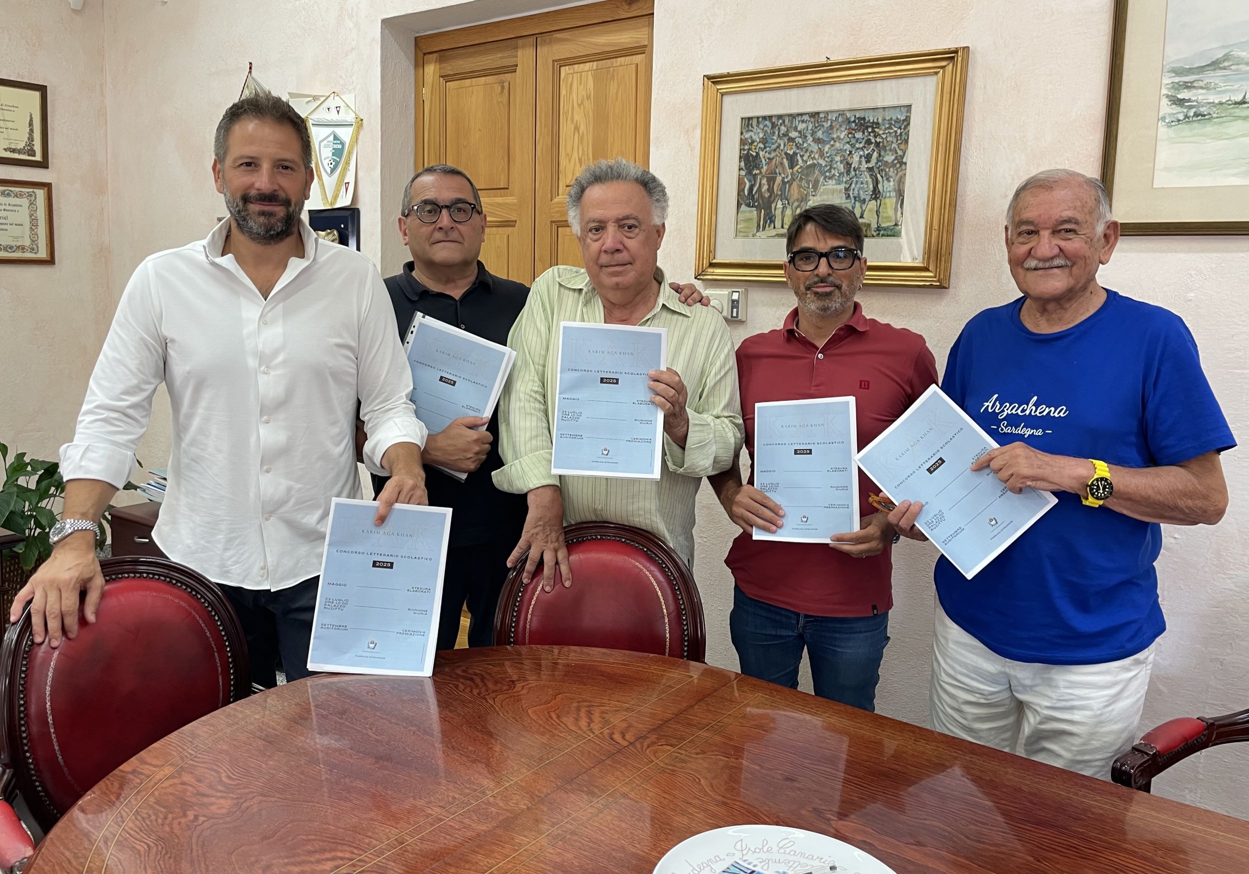 la riunione preliminare della giuria (da sn Ragnedda, Bittau, Persico, Occhioni, Brigaglia)