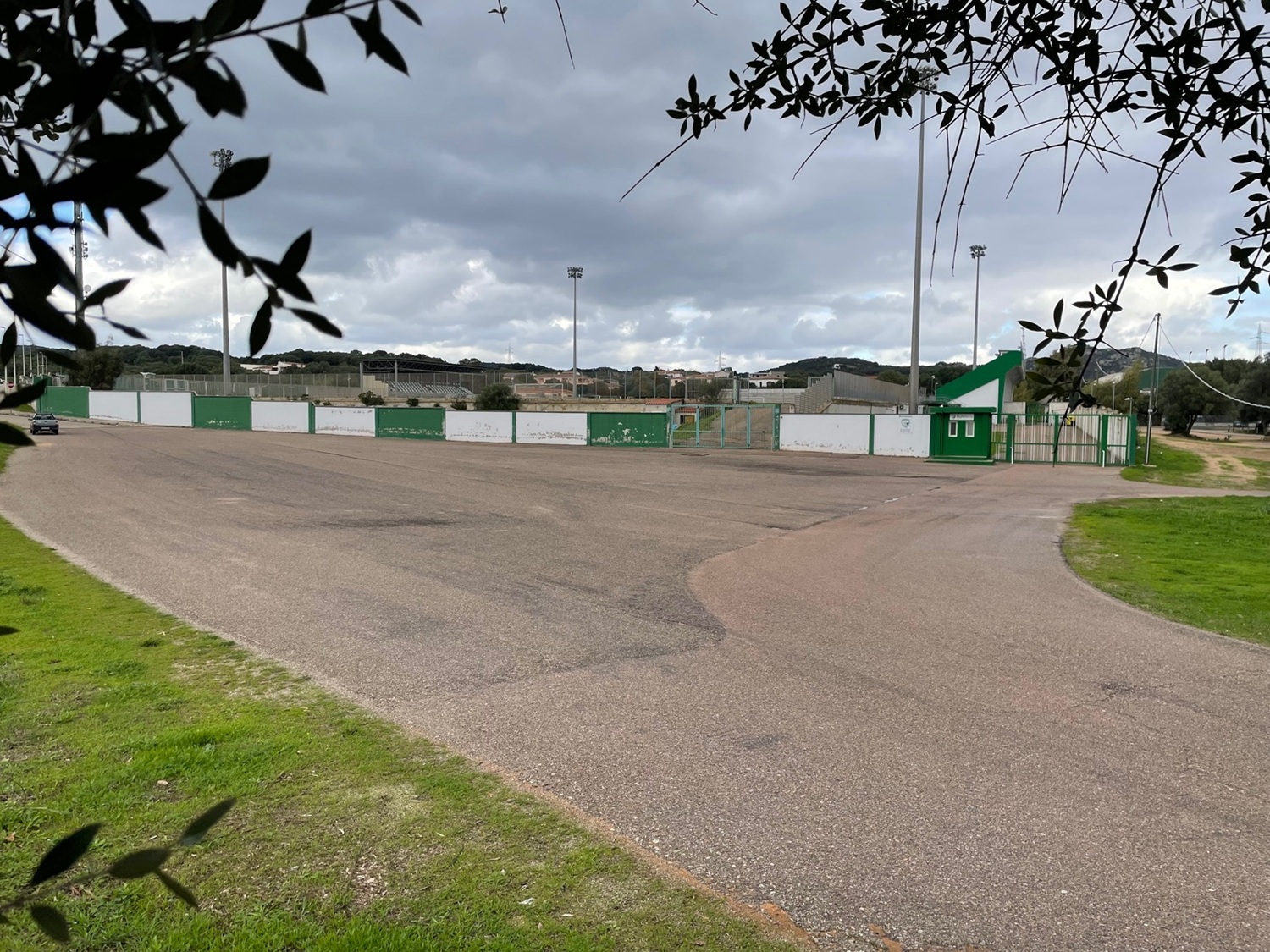 area esterna stadio Biagio Pirina