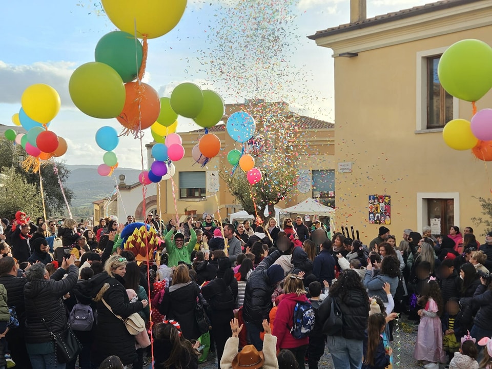 Carnevale in piazza Risorgimento