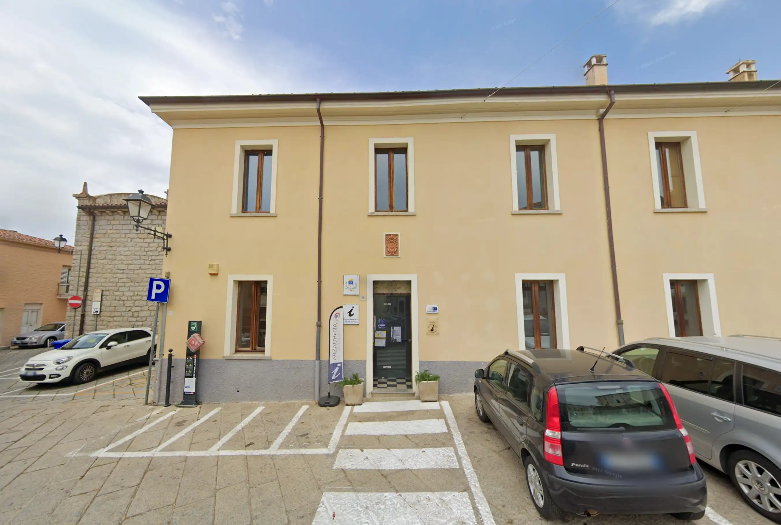 Uffici Comunali Piazza Risorgimento descrizione immagine